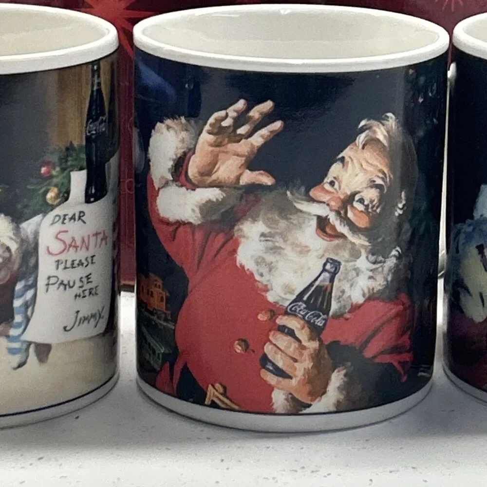 Coca-Cola‎ Christmas Holiday Santa Stoneware Mugs Cups - Set Of 4 W BOX EUC